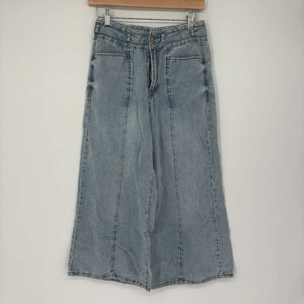 Kensie Light Blue Wide-Leg Jeans